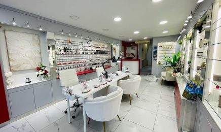 Belle & Beau : Manucure à Arpajon