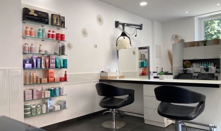 Aux ciseaux d'Ange : Coiffeur à Louhans