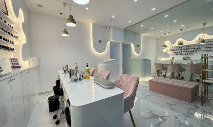MINI Rose : Institut de beauté à Paris