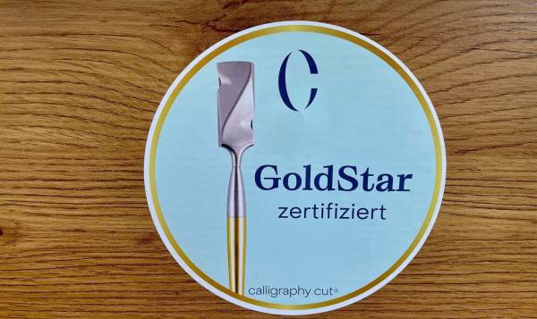 Calligraphy Hair Martina Bark