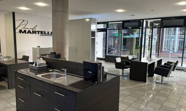 Daniele Martelli-Look good, feel good