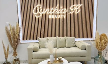 Cynthia K Beauty : Manucure à Moisselles
