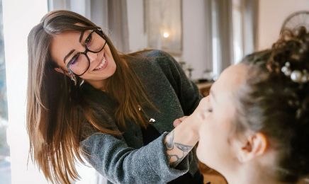Laura Make Up and brow : Institut de beauté à La Garde
