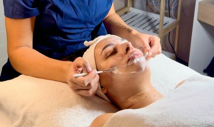 Les Massages Bleus  : Institut de beauté à Fréjus