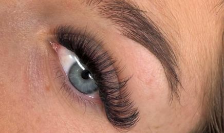KVCils : Institut de beauté à La Crau