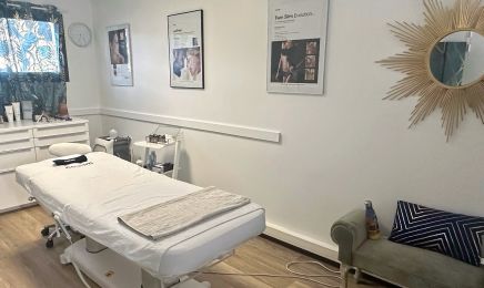 Cambier Laurence -  CLEM Soins Esthétiques et Anti-âge : Institut de beauté à Agde