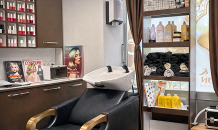 Le royaume doré : Coiffeur à Annemasse