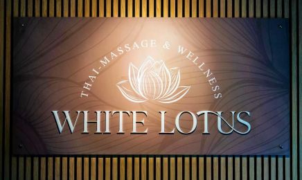 WHITE LOTUS Thai-Massage & Wellness: Kosmetikstudio in Regenstauf