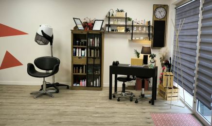 Jennyf' Hair  : Coiffeur à Montpon-Ménestérol
