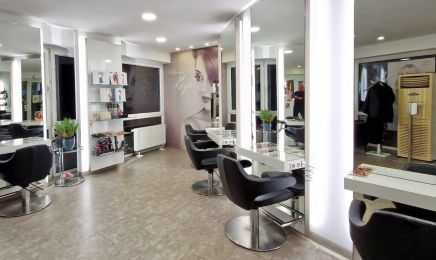 Hairstudio by Kaya: Kosmetikstudio in Köln