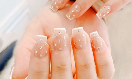 Flocon de Nail : Manucure à Paris