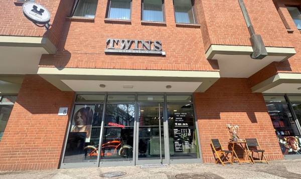 Twins HAIR SALON