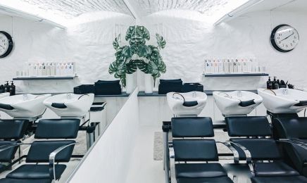MU BERLIN: Friseur in Berlin