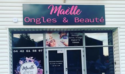 Maelle ongles et beauté : Coiffeur à Trets