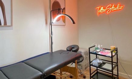 My Brow & My Way  : Manucure à La Rochelle