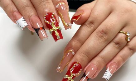 Marie’S Glitters : Manucure à Mâcon