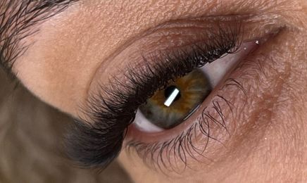 Mdbeautycils : Manucure à Saint-Jean-d'Illac