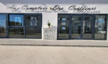 Au Comptoir Des Coiffeurs (Emilie) - Centre a Stella : Coiffeur à Sarrola-Carcopino