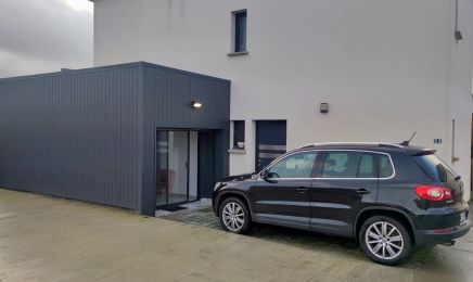 Lamya nails  : Coiffeur à Châteaubourg