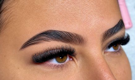 L'Art des cils by Elyssa : Institut de beauté à Puget-sur-Argens