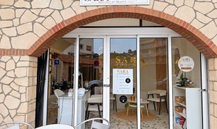 SARA BEAUTÉ BRÉSIL : Coiffeur à Vallauris