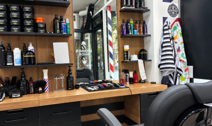 Barber Noé  : Barbier à Paris