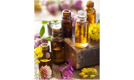 NamasteByGwen - Massage, Kobido & Refléxologie : Manucure à Vers