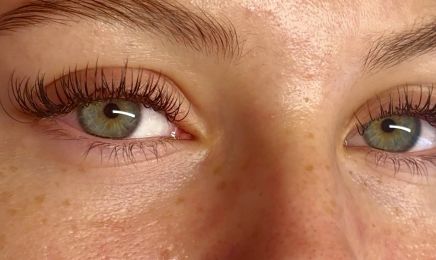 Les cils d'Emilie  : Barbier à Grasse