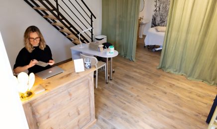 Mon Petit Salon : Institut de beauté à Colombier-le-Cardinal