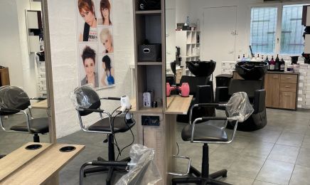 Le Salon Avec Y : Coiffeur à Brunoy