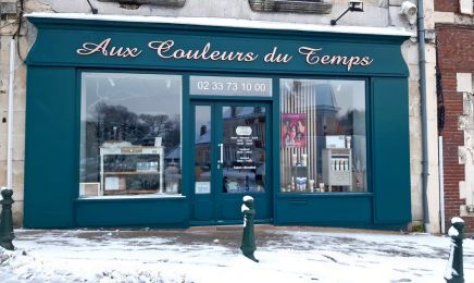 Aux couleurs du temps  : Coiffeur à Bellême