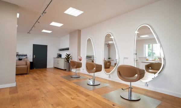 Yeoubi Hairstudio