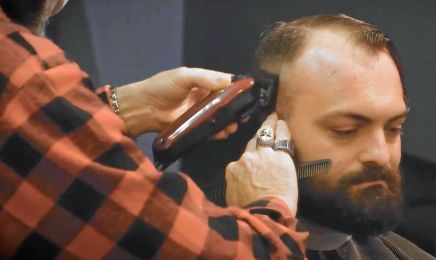 KD'H Graphiste Kapillaire : Coiffeur à Marseille