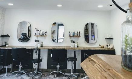 Johana Coiffure  : Coiffeur à Voutezac
