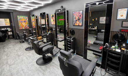 Secret Room Hair & Beauty: Friseur in Hamburg