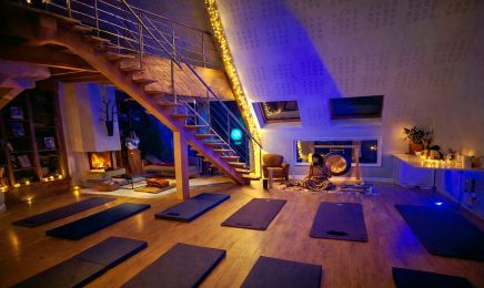 Quatre Coins du Monde – Massage aux bols tibétains, sauna japonais & sonothérapie Rouen : Institut de beauté à Bonsecours