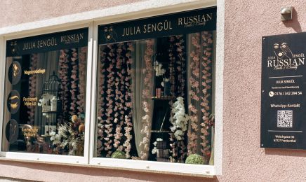 Russian Nails&Beauty: Nagelstudio in Frankenthal