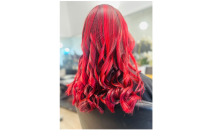 MÉLANIA  : Coiffeur à Marseille