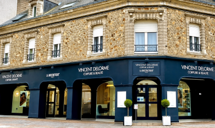 VINCENT DELORME Coiffure & Beauté La Biosthetique Paris : Coiffeur à Saint-Brevin-les-Pins