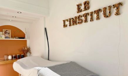 E.B L'institut : Manucure à Hasparren