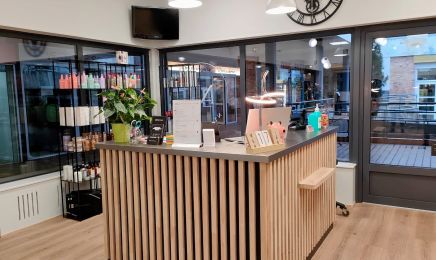 NT coiffure  : Coiffeur à Saintes