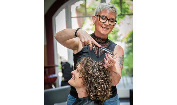 Calligraphy Hair Martina Bark