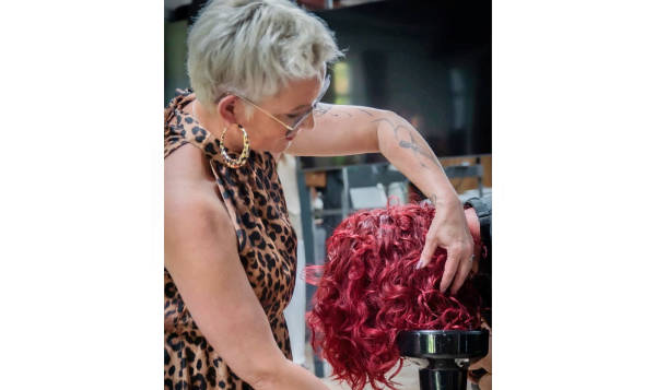 Calligraphy Hair Martina Bark