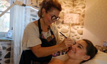 A fleur de peau  : Manucure à Sisteron