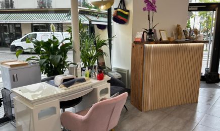 Miu Miu Beauty : Manucure à Vincennes