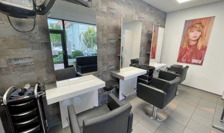 Cut & Go Sabine Blum: Friseur in Niedernhausen