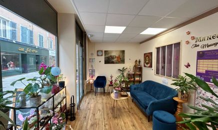 Manee Thaï Massage : Institut de beauté à Mâcon
