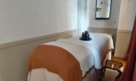 Maison Cirrus - Maison de Bien-Être pour femme et bébé : Coiffeur à Châteaugiron
