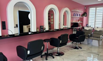 Love Fara Beauty : Coiffeur à Saint-Maur-des-Fossés