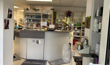 R.R. Coiffeur: Barbershop in Stuttgart